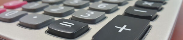 calculator-1125 «Русских» обяжут платить патентный налог – вицепремьер Болгарии